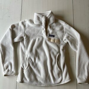 Patagonia Cream and White Fleece Pullover